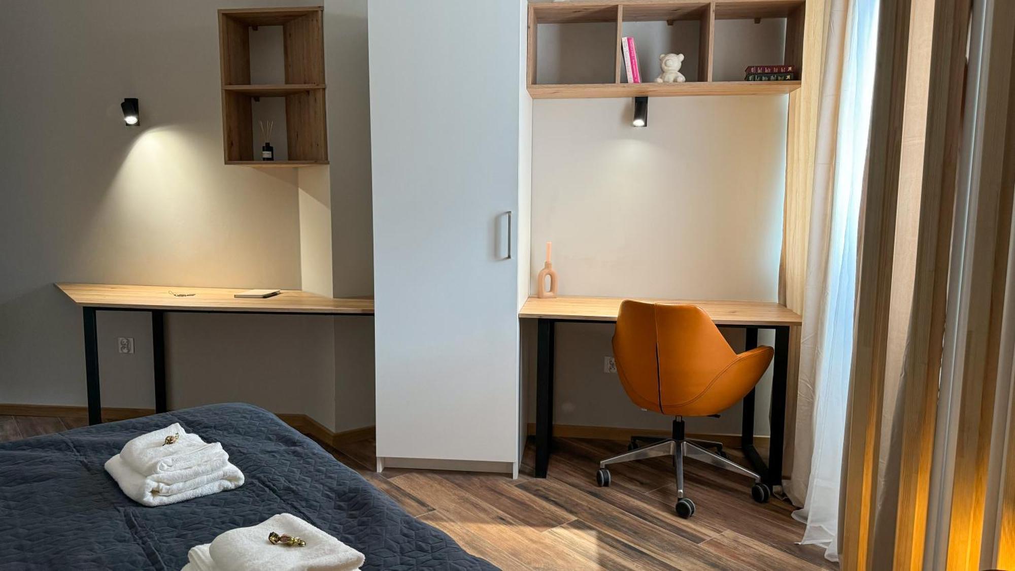A1 - Kings Big - Haven - Two Shared Bathrooms Warschau
