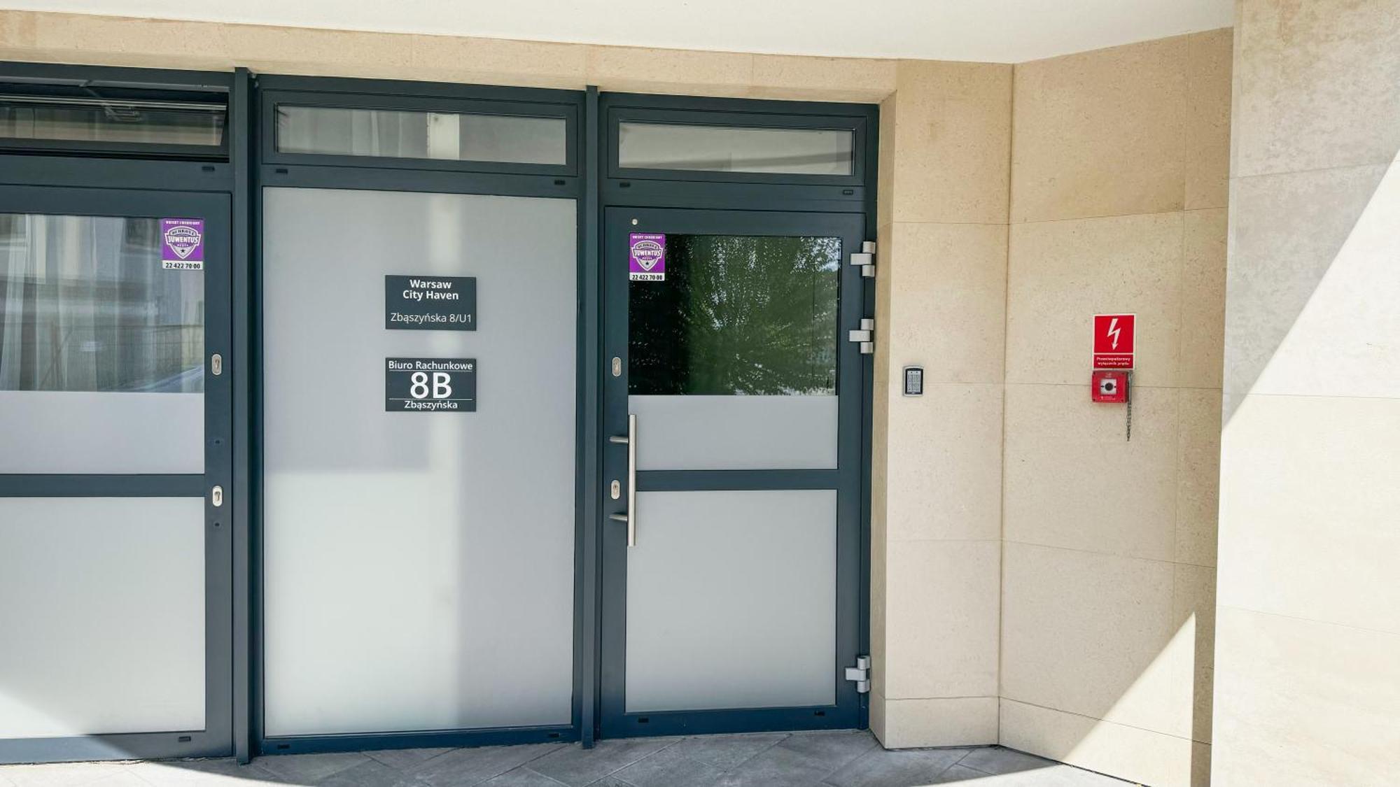 A1 - Kings Big - Haven - Two Shared Bathrooms Apartment