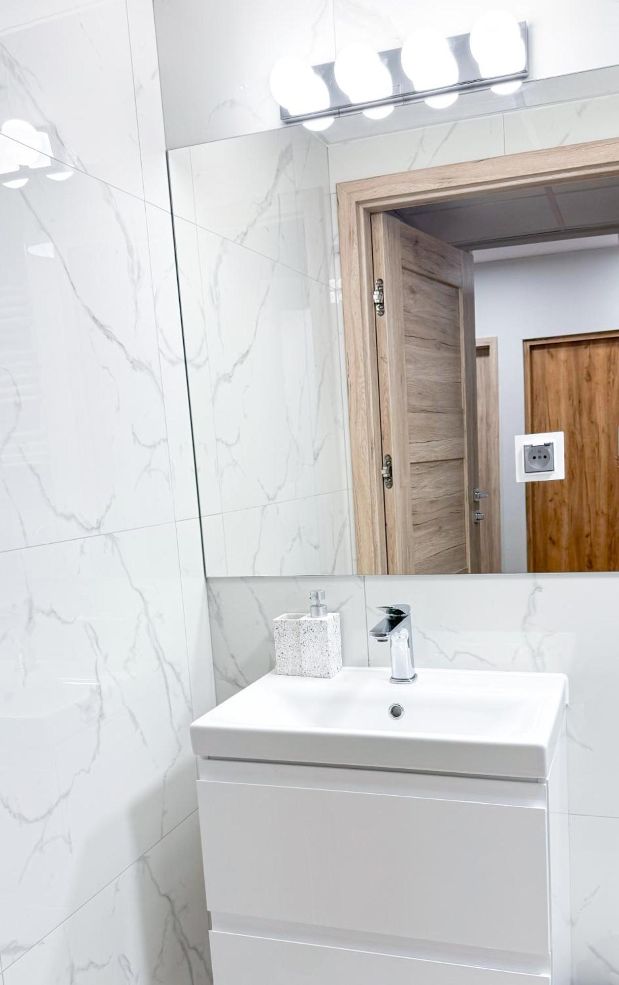 A1 - Kings Big - Haven - Two Shared Bathrooms Appartement